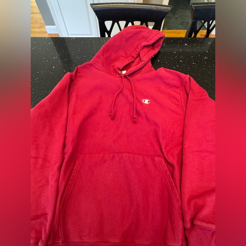 Like New Champion Men's Maroon Hooded Sweatshirt